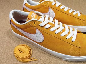 nike sb bruised peach